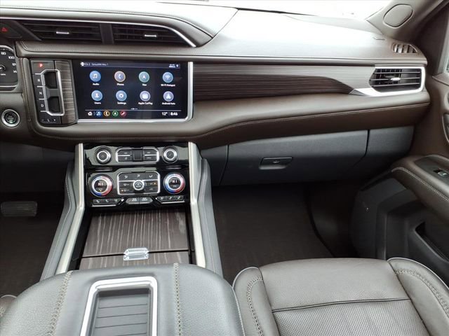 Used 2021 GMC Yukon Denali w/ Denali Premium Package image 19