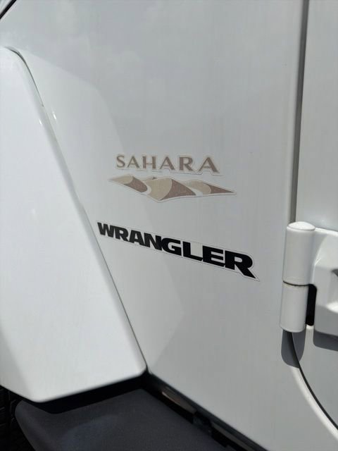 Used 2013 Jeep Wrangler Sahara AWD/4WD image 27