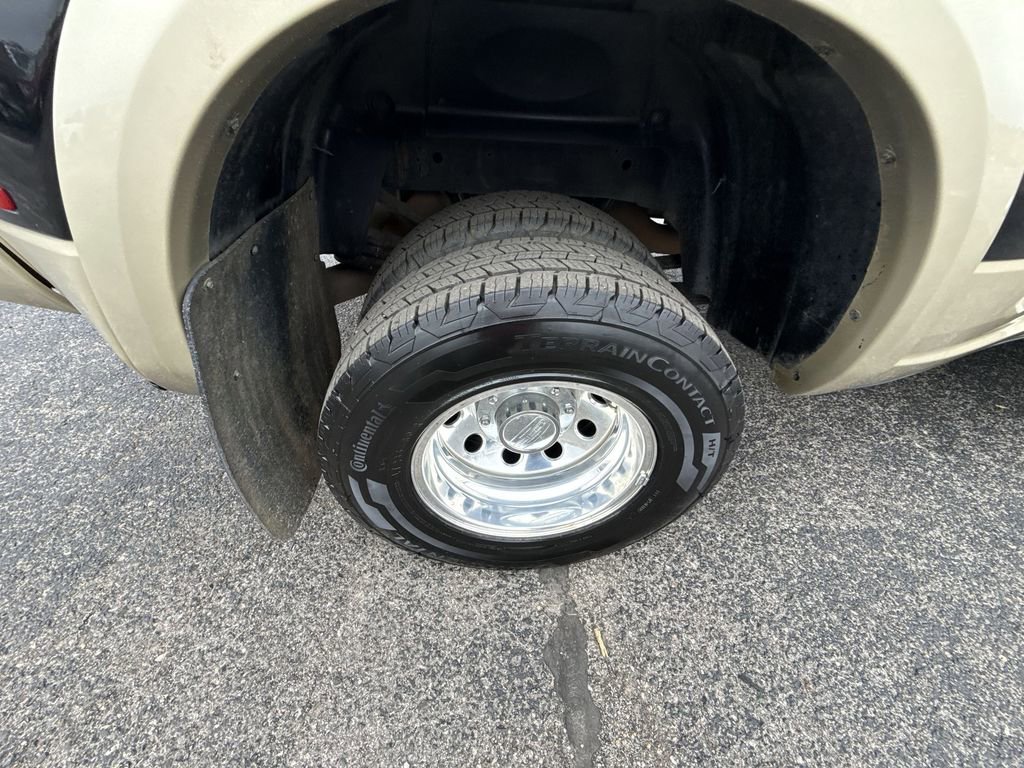 Used 2016 RAM 3500 Laramie Longhorn w/ Convenience Group image 40