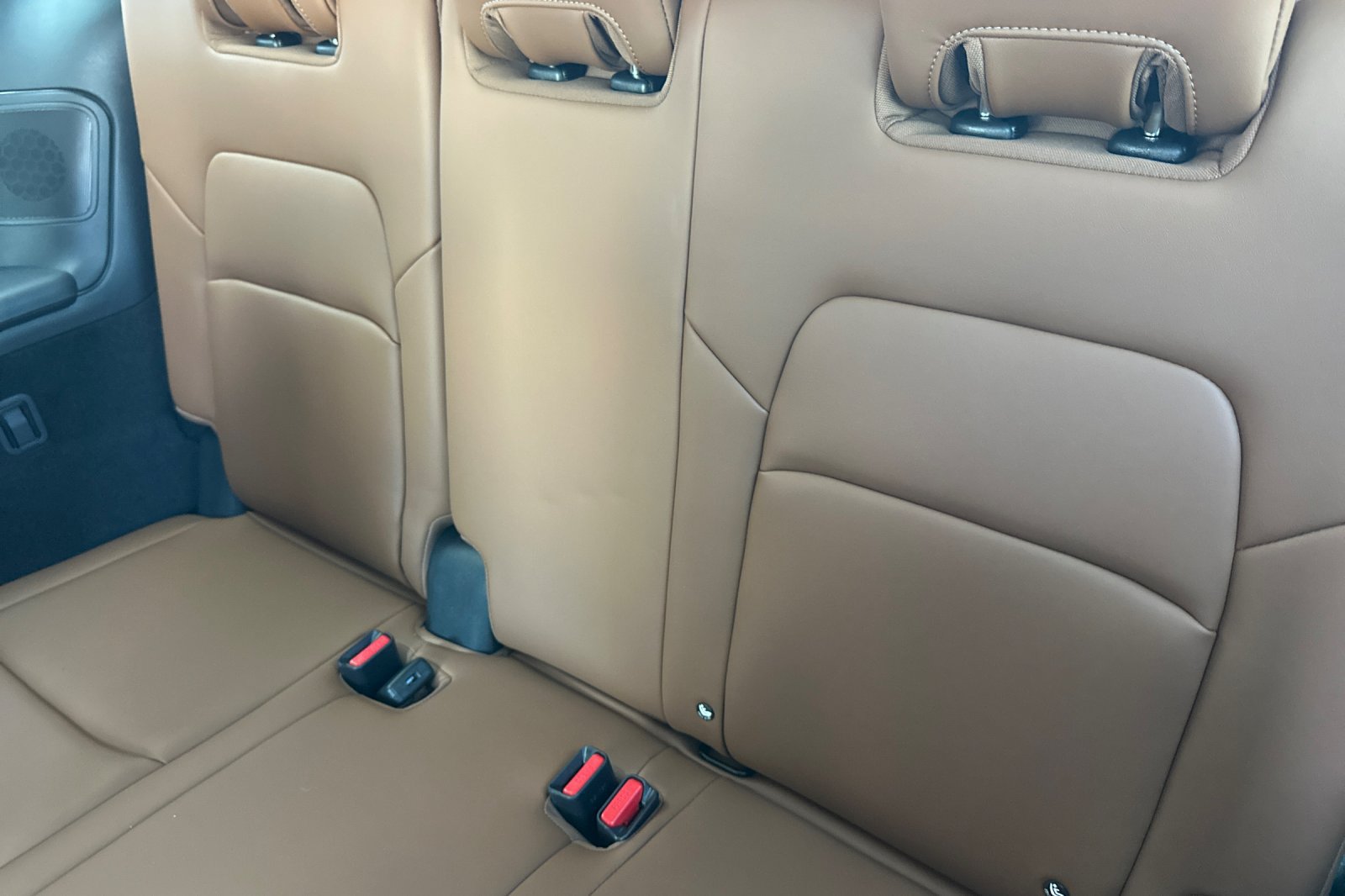 New 2026 Nissan Pathfinder Platinum FWD image 12