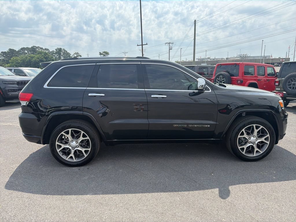 Used 2020 Jeep Grand Cherokee Overland AWD/4WD image 6