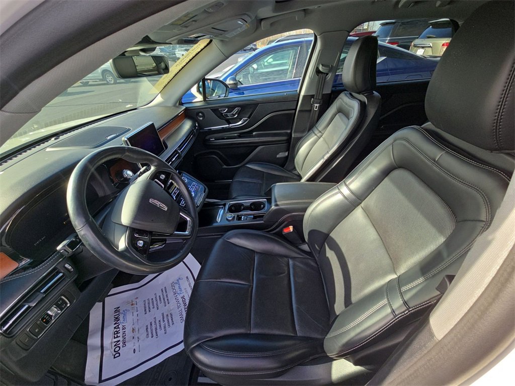 Used 2021 Lincoln Corsair Reserve w/ Equipment Group 201A image 10