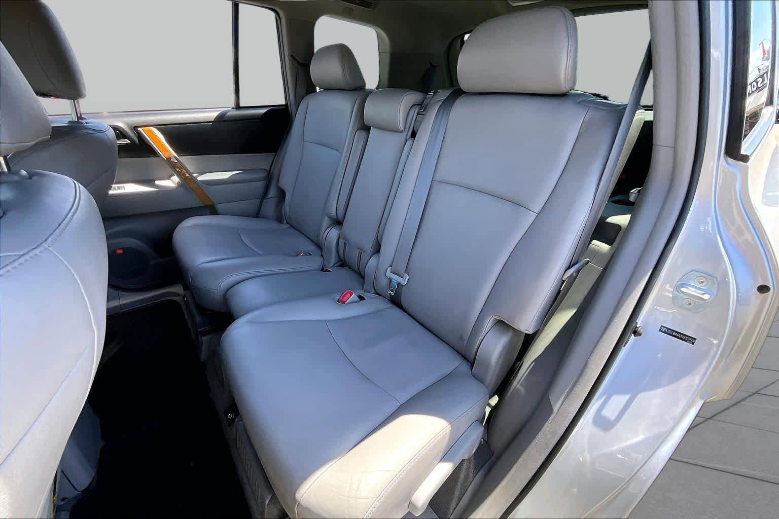Used 2009 Toyota Highlander Limited AWD/4WD image 20