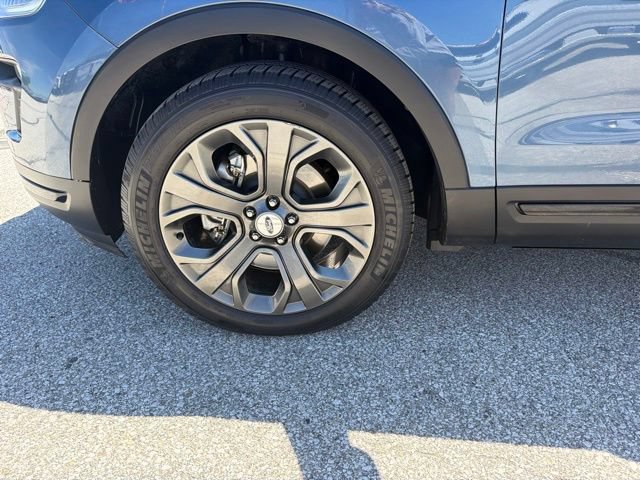 Used 2018 Ford Explorer Sport w/ Equipment Group 401A AWD/4WD image 17