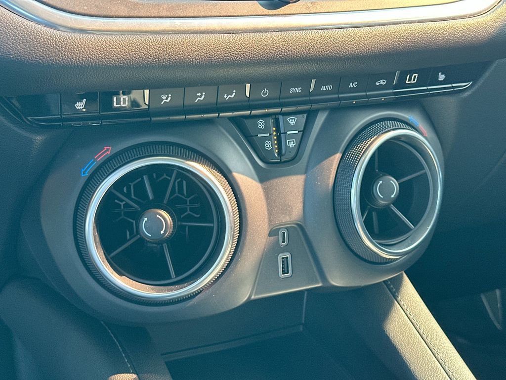 Certified 2022 Chevrolet Blazer LT AWD/4WD image 15