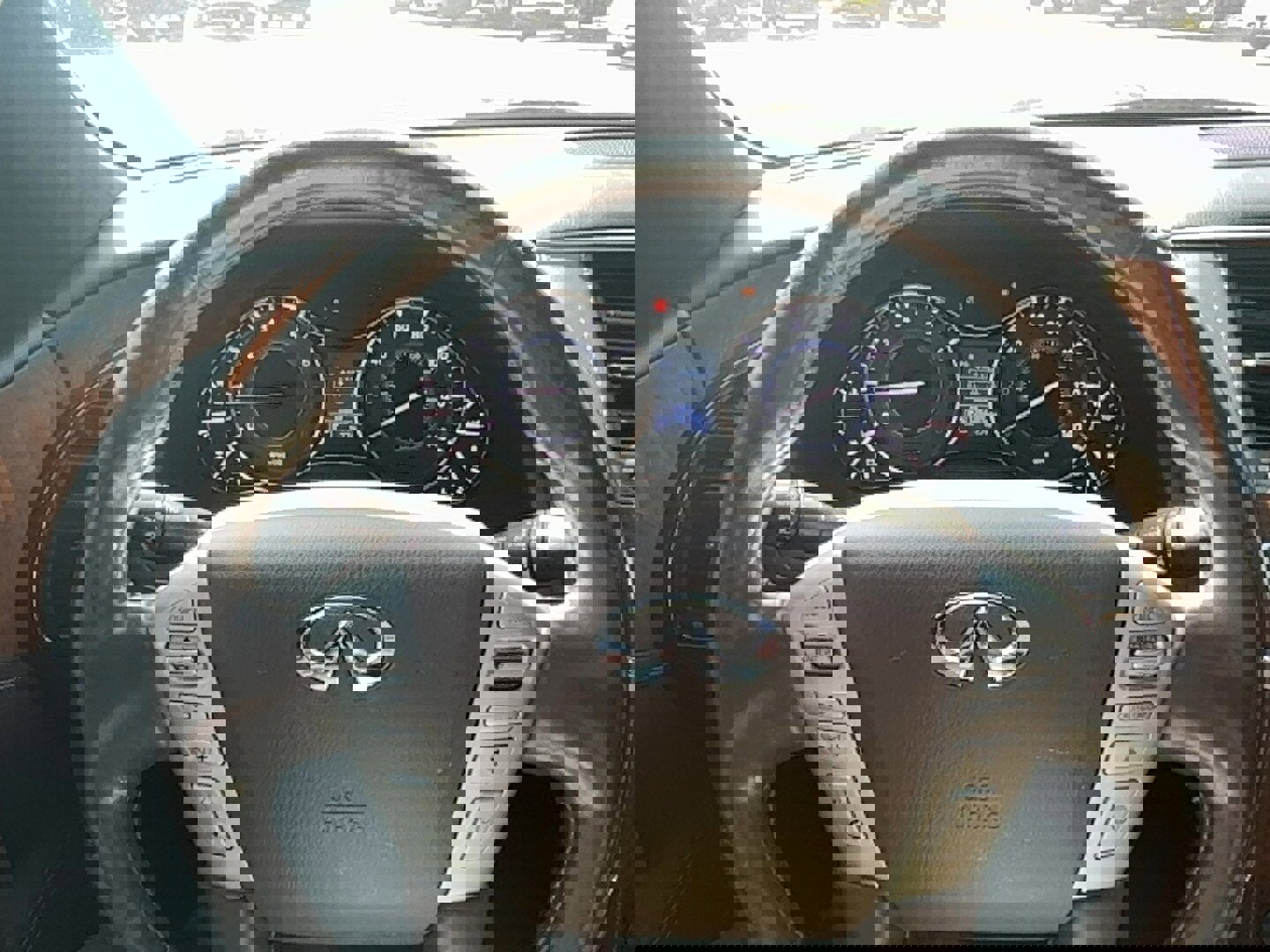 Used 2017 INFINITI QX80 Limited w/ All Season Package image 25