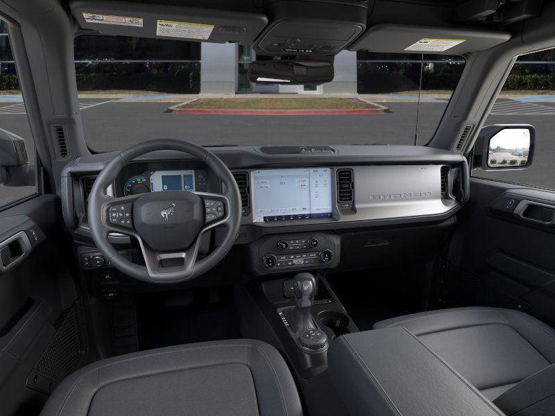 New 2025 Ford Bronco Outer Banks image 9
