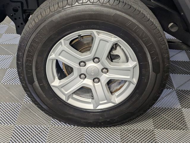 Used 2021 Jeep Wrangler Unlimited Sport image 8