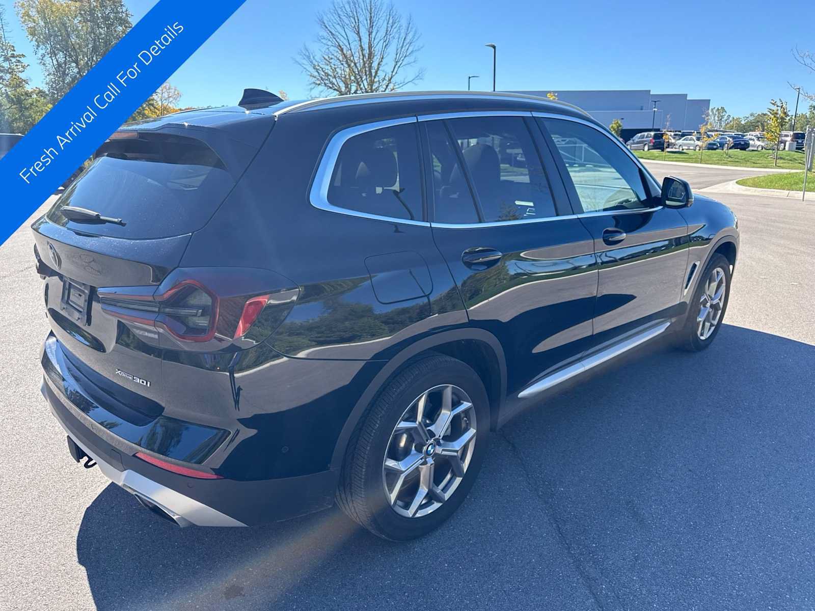 Used 2024 BMW X3 xDrive30i w/ Premium Package AWD/4WD image 8