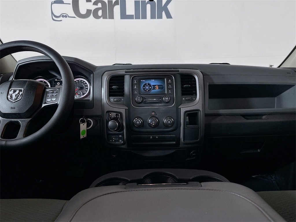 Used 2017 RAM 1500 Express image 25