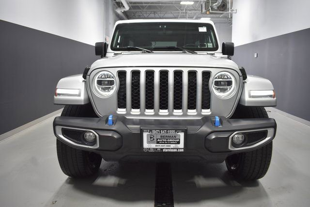 Used 2022 Jeep Wrangler Unlimited Sahara w/ Cold Weather Group image 6