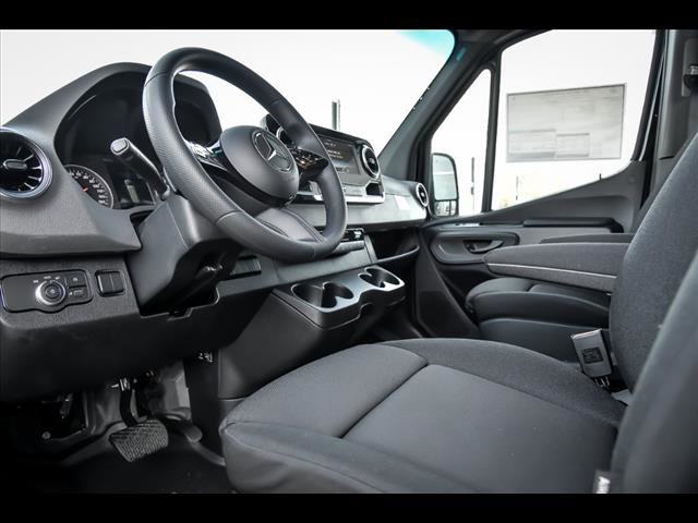 New 2025 Mercedes-Benz Sprinter 3500 image 6