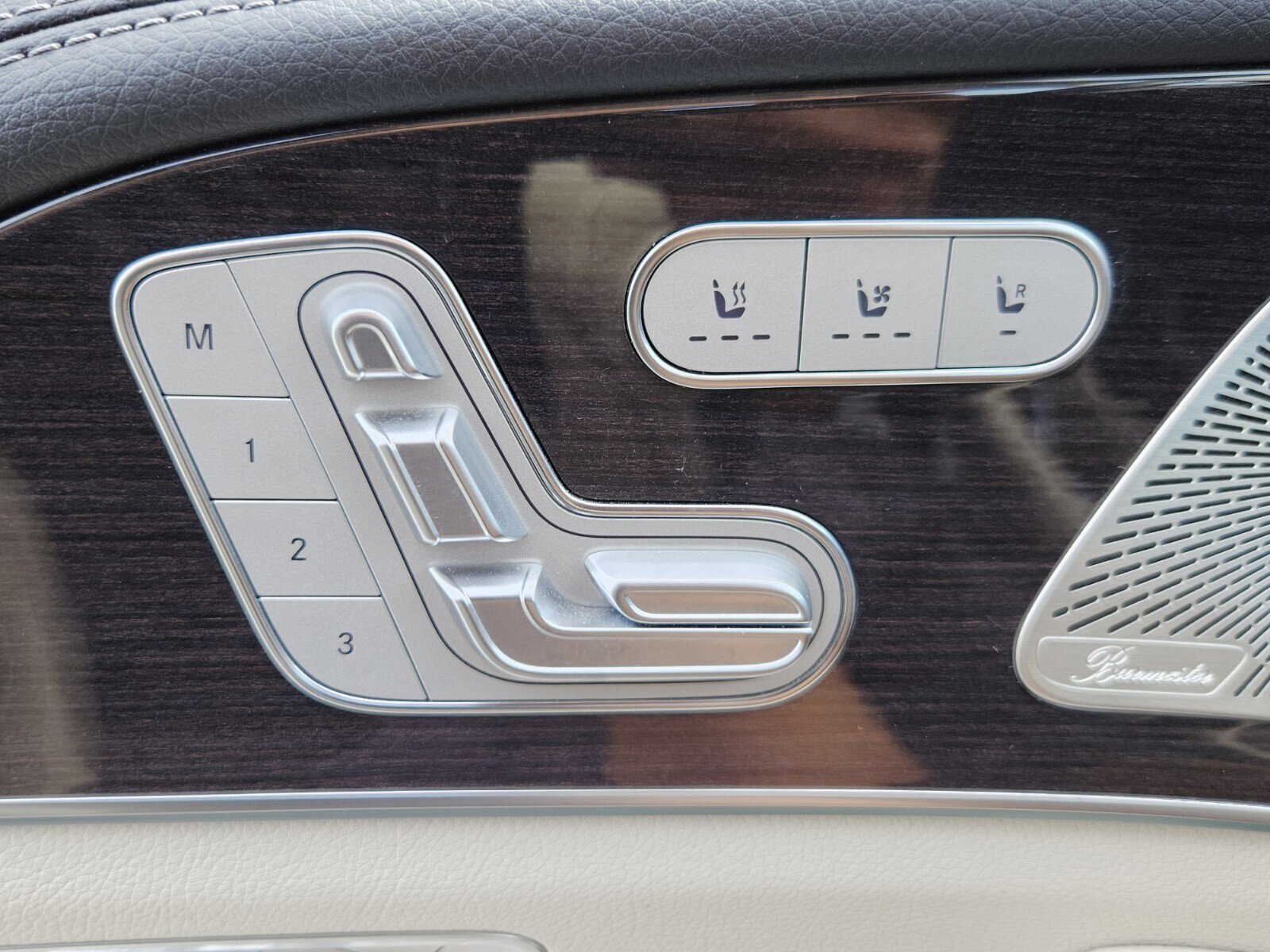 Certified 2023 Mercedes-Benz GLE 450 4MATIC image 37