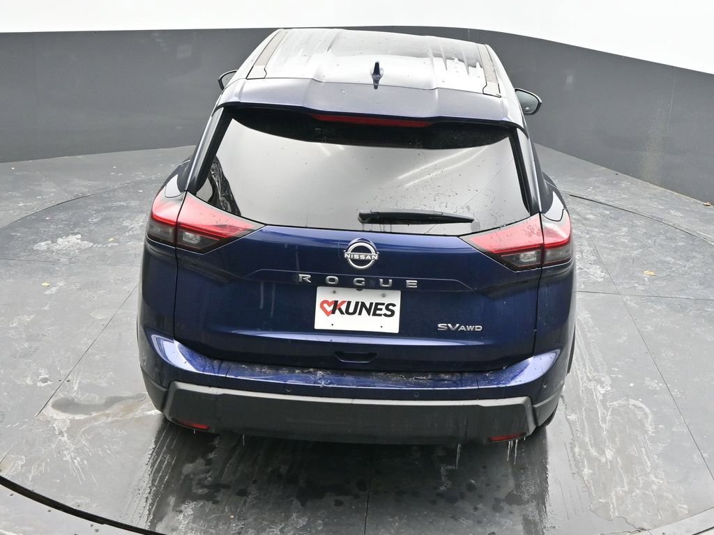 Used 2024 Nissan Rogue SV image 37
