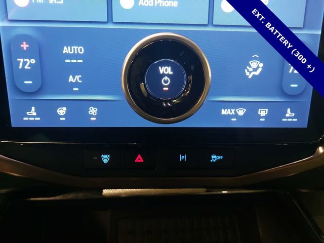 Certified 2025 Ford F150 Lightning Lariat w/ Max Trailer Tow Package image 25