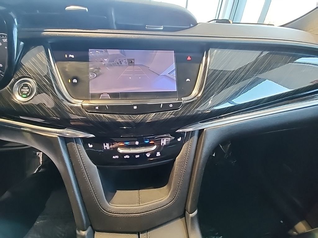 Used 2020 Cadillac XT6 Premium Luxury image 33