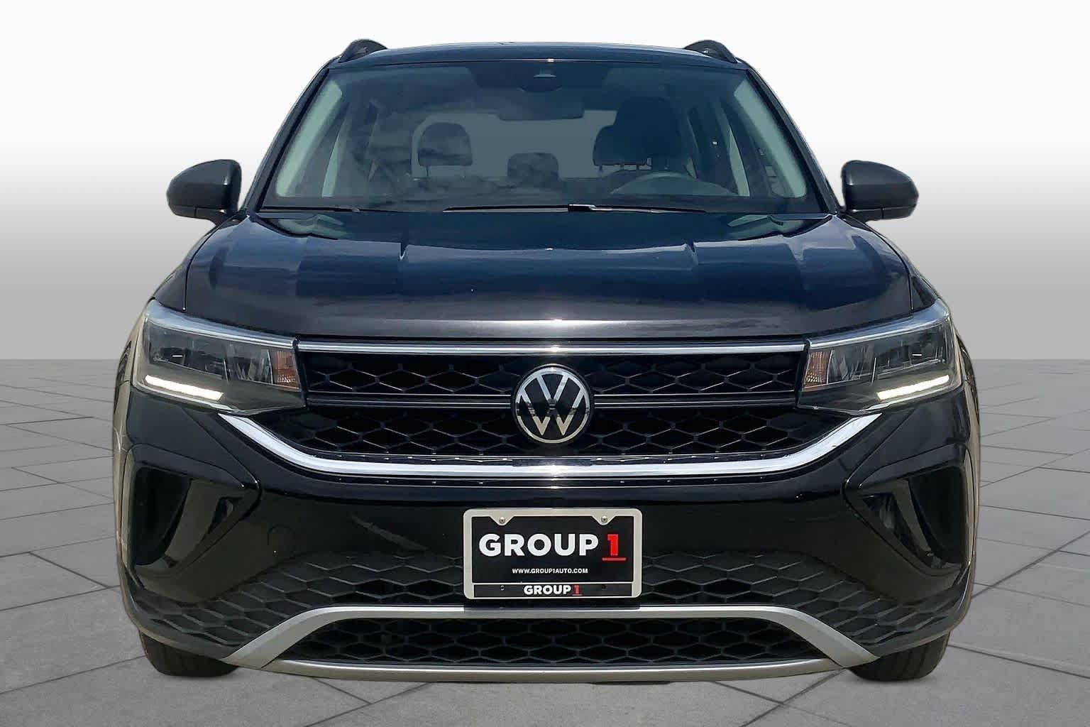 Used 2024 Volkswagen Taos S FWD image 4