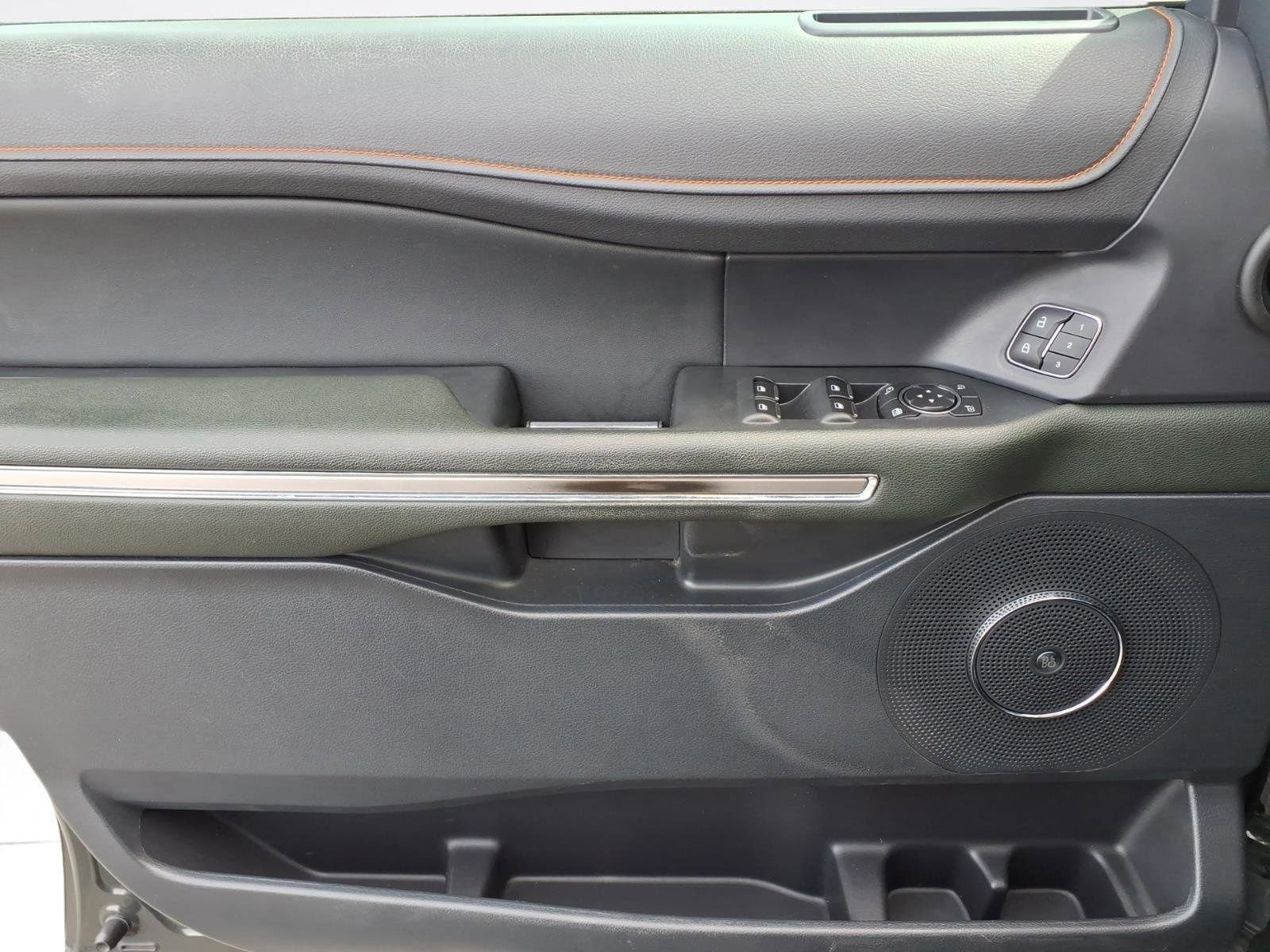 Used 2022 Ford Expedition Timberline image 17