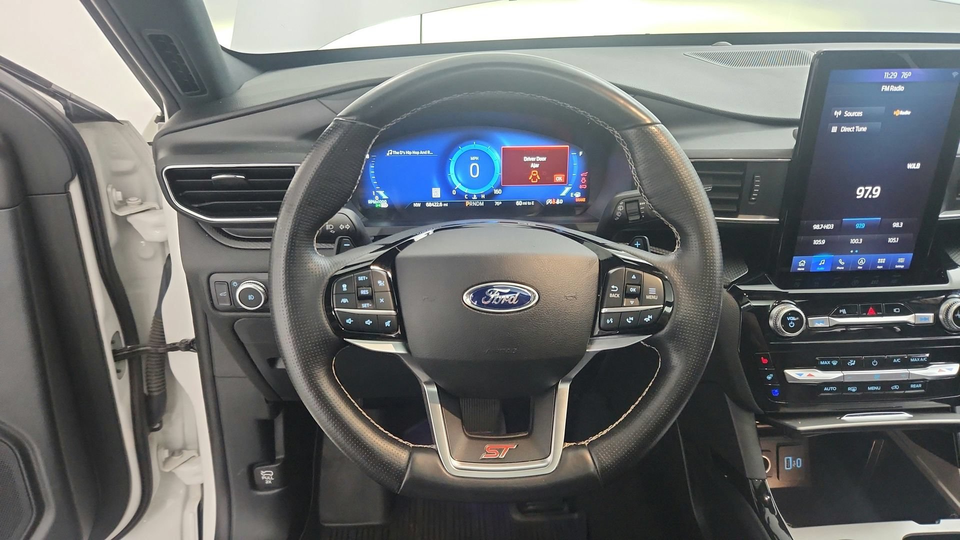 Used 2021 Ford Explorer ST w/ Equipment Group 401A AWD/4WD image 16