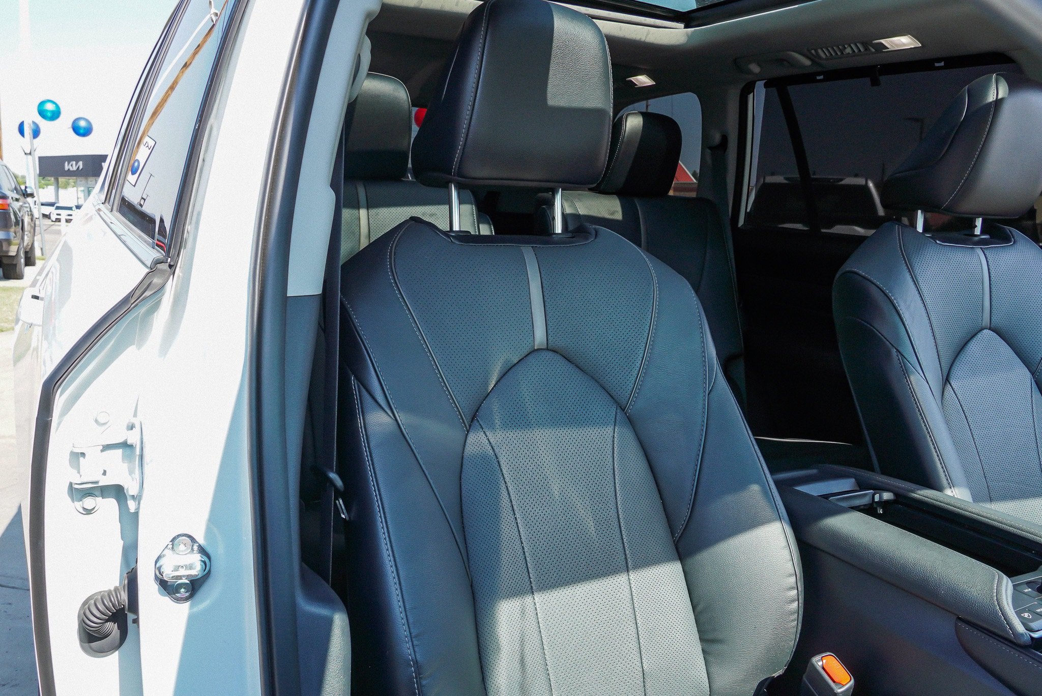 Certified 2025 Toyota Grand Highlander AWD image 28