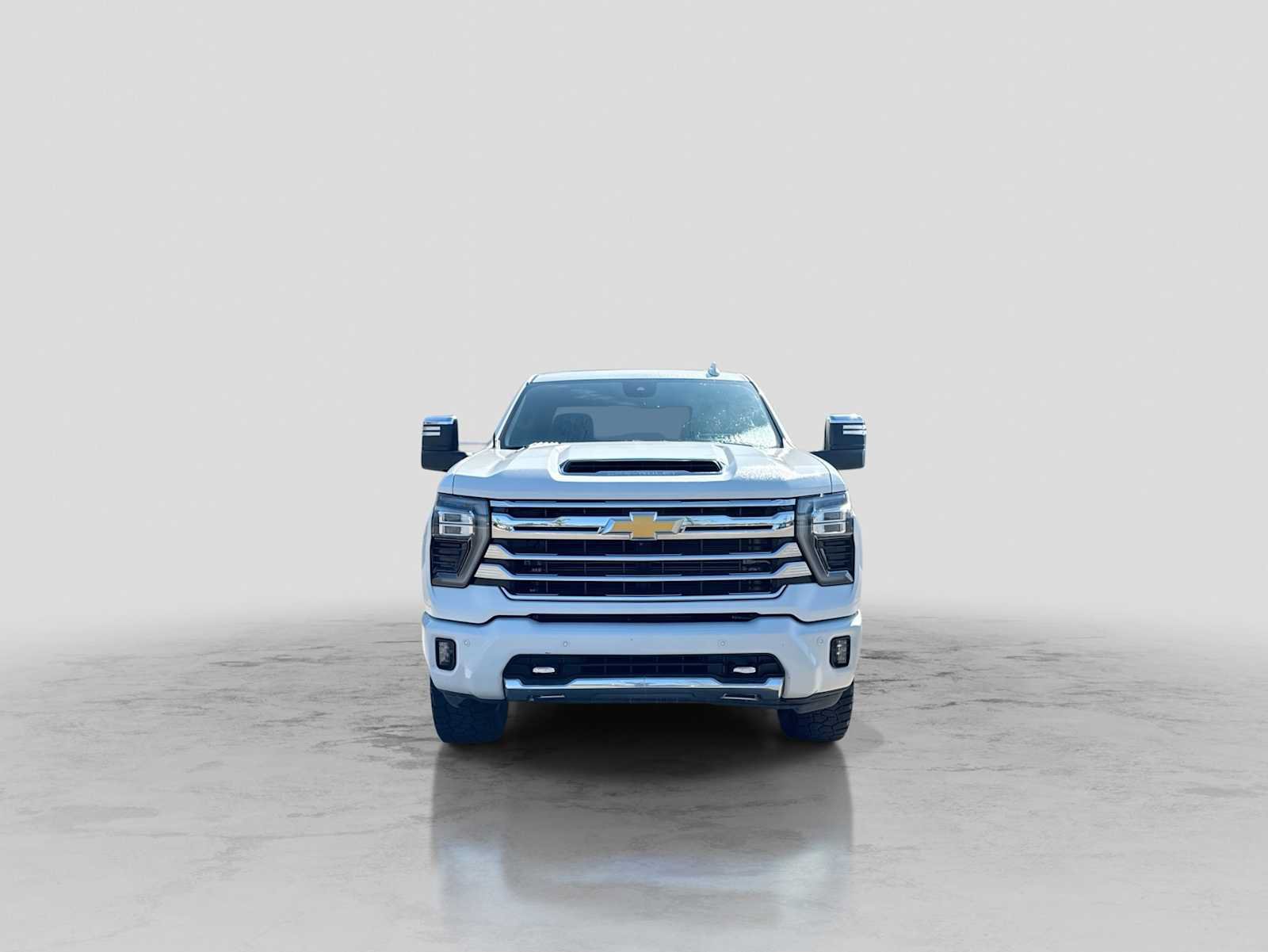 Used 2024 Chevrolet Silverado 3500 High Country w/ Technology Package AWD/4WD image 9