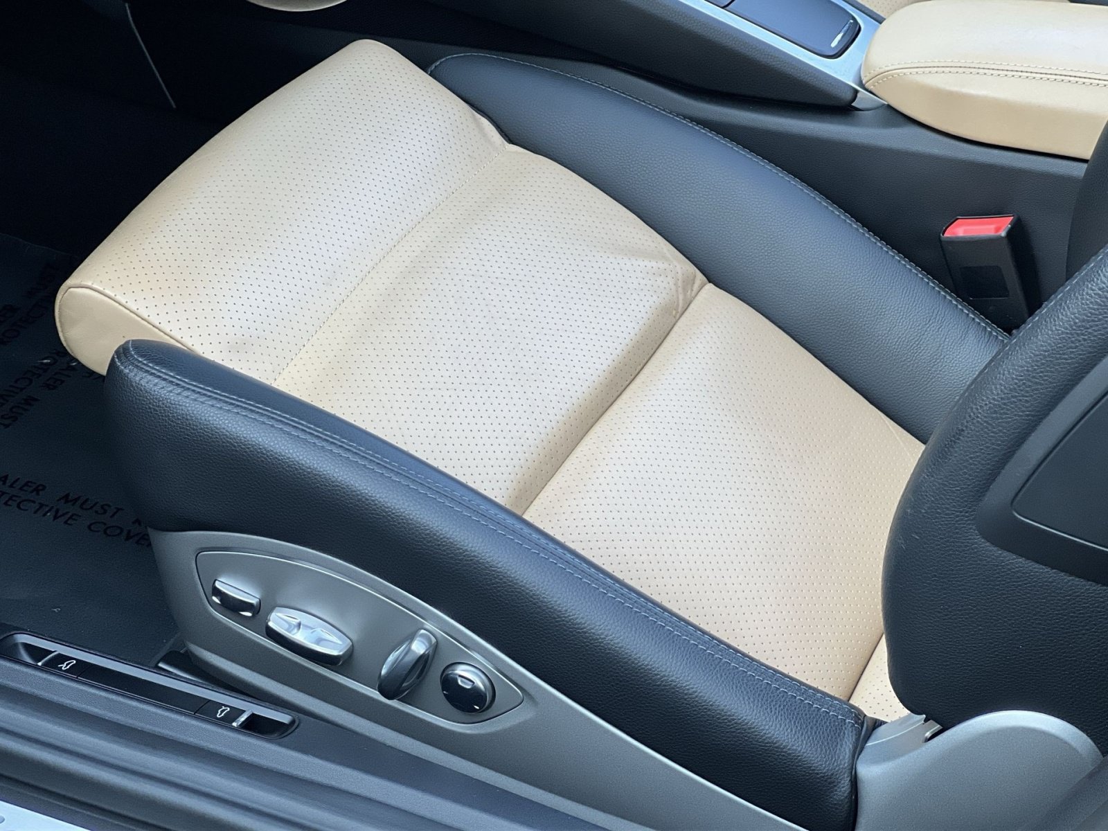 Used 2018 Porsche 718 Boxster RWD image 19