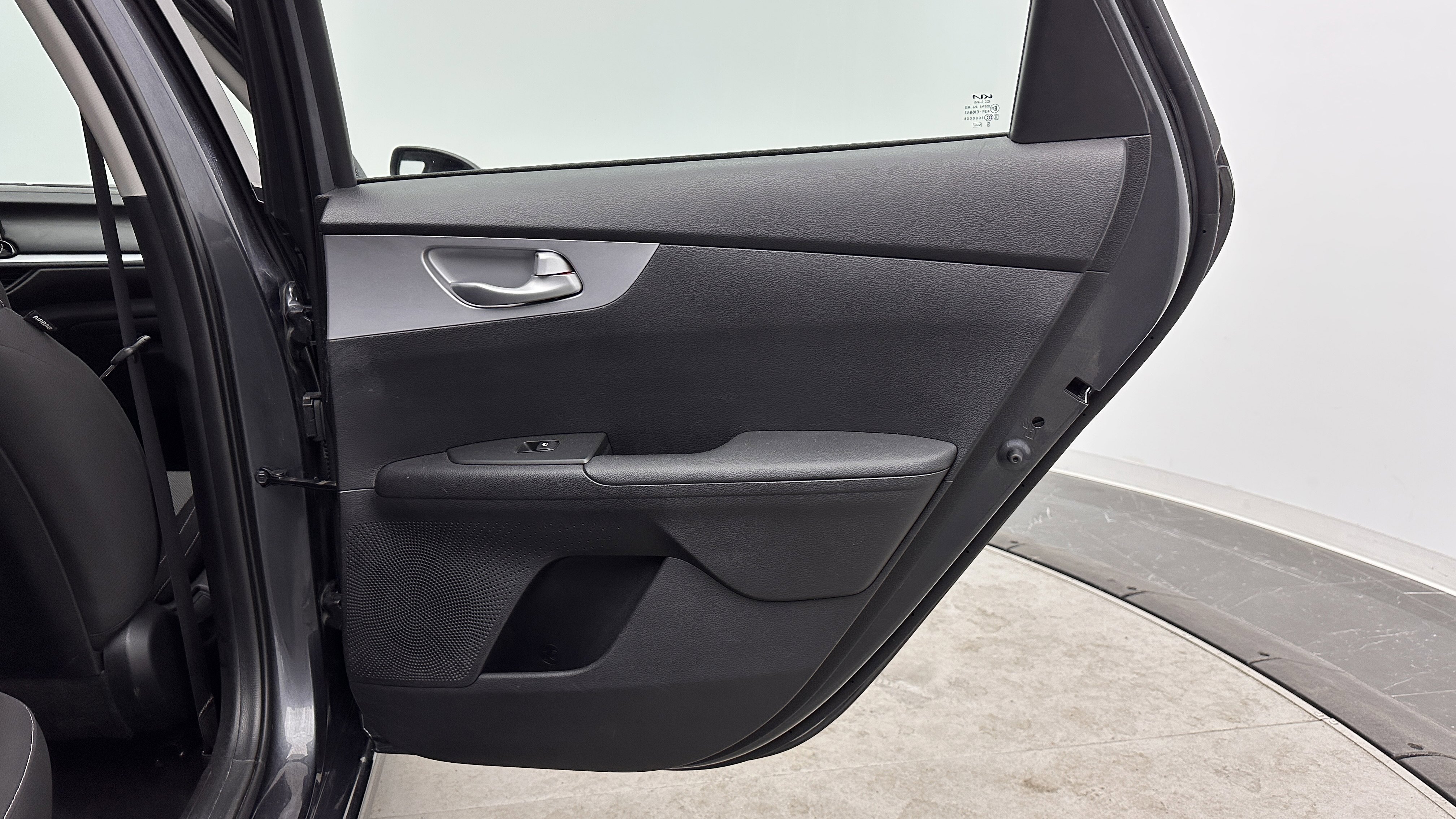 Used 2023 Kia Forte LXS FWD image 28