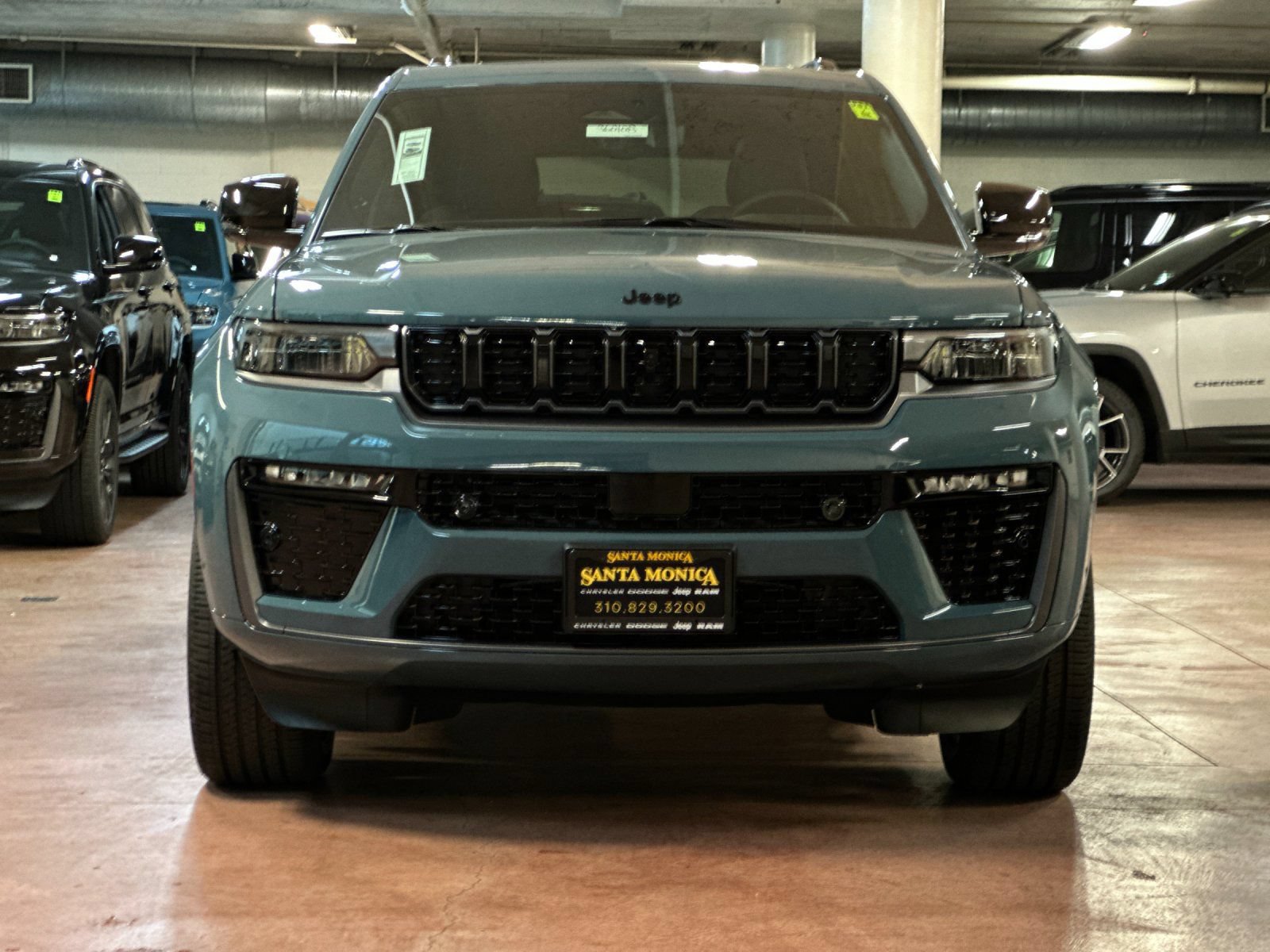 New 2026 Jeep Grand Cherokee L Limited AWD/4WD image 8