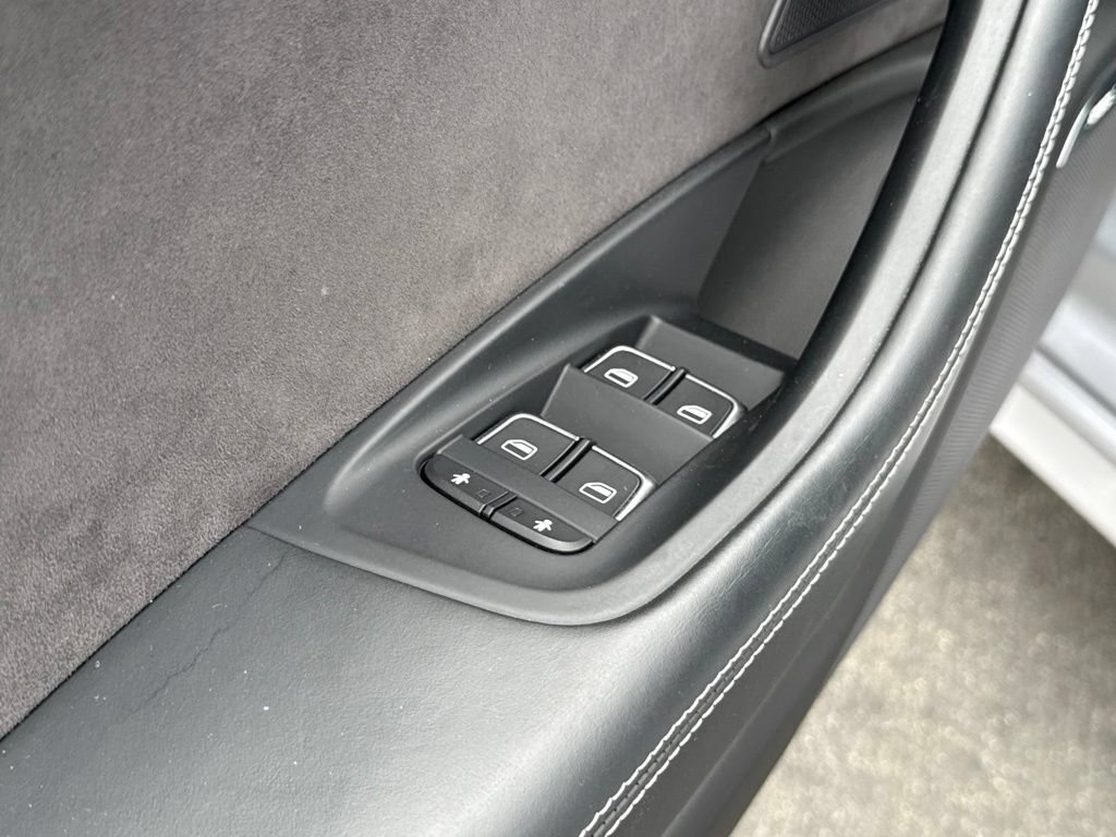 Used 2018 Audi S6 Premium Plus w/ Driver Assistance Package AWD/4WD image 18