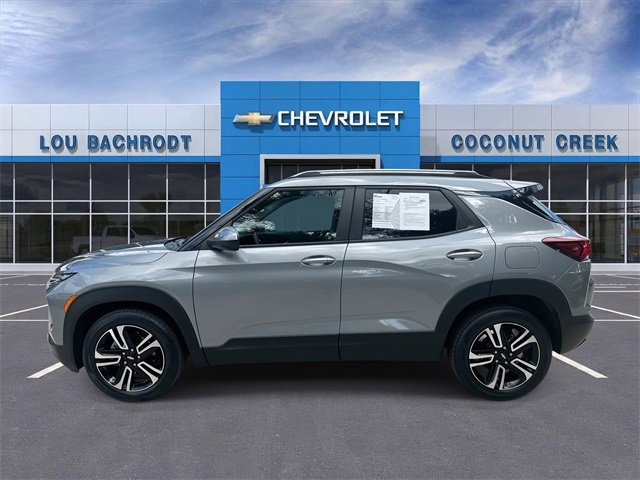 Used 2024 Chevrolet TrailBlazer LT w/ Driver Confidence Package image 5