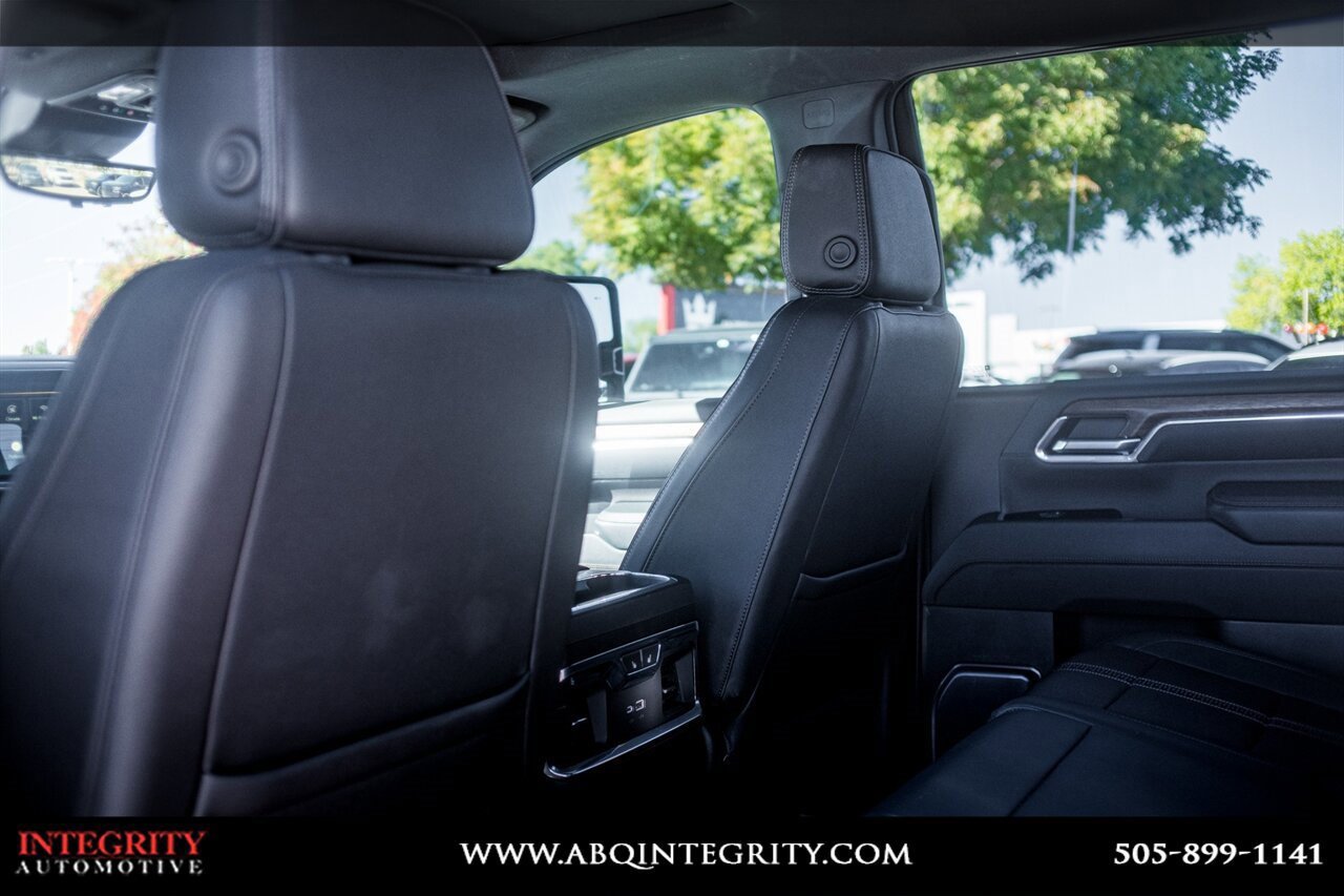 Used 2024 Chevrolet Silverado 2500 High Country w/ High Country Premium Package image 31