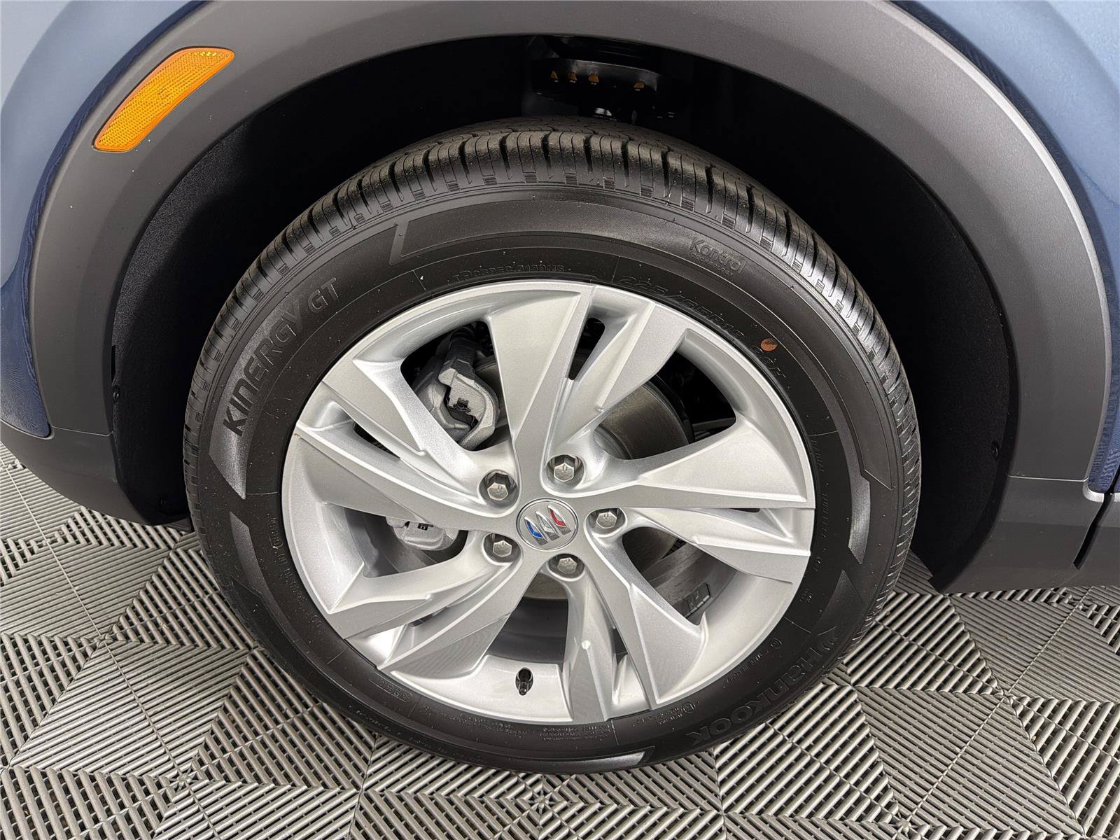 New 2026 Buick Encore GX Preferred FWD image 9