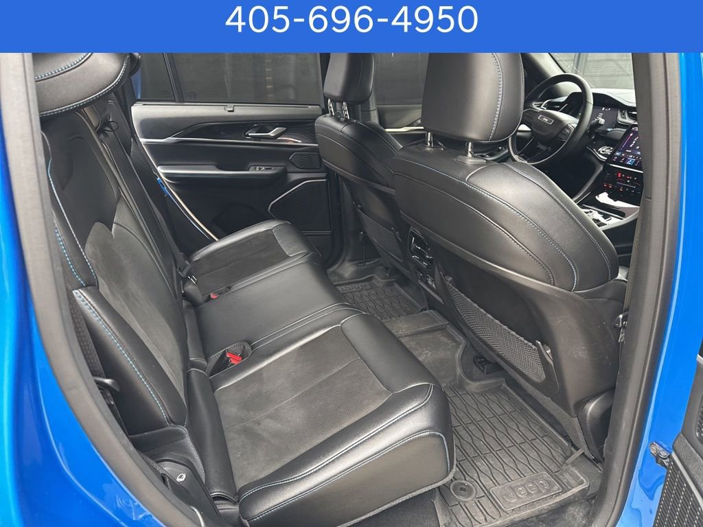 Used 2022 Jeep Grand Cherokee Trailhawk w/ Luxury Tech Group III image 15