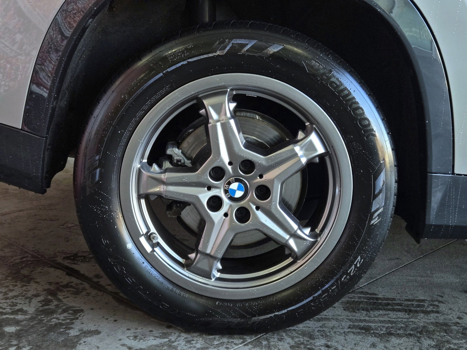 Used 2025 BMW X1 xDrive28i image 5