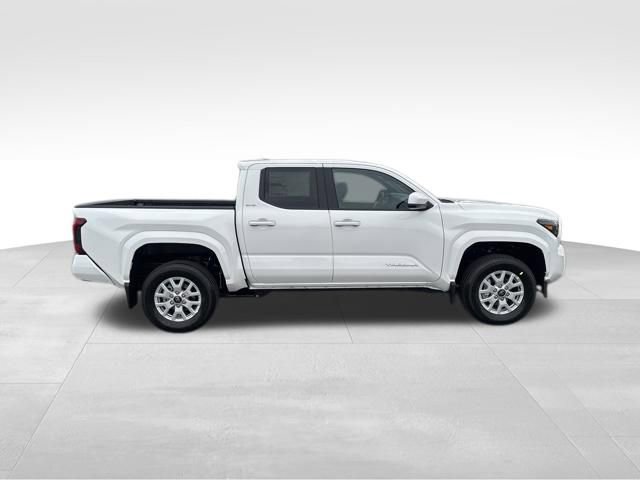 New 2026 Toyota Tacoma SR5 AWD/4WD image 7