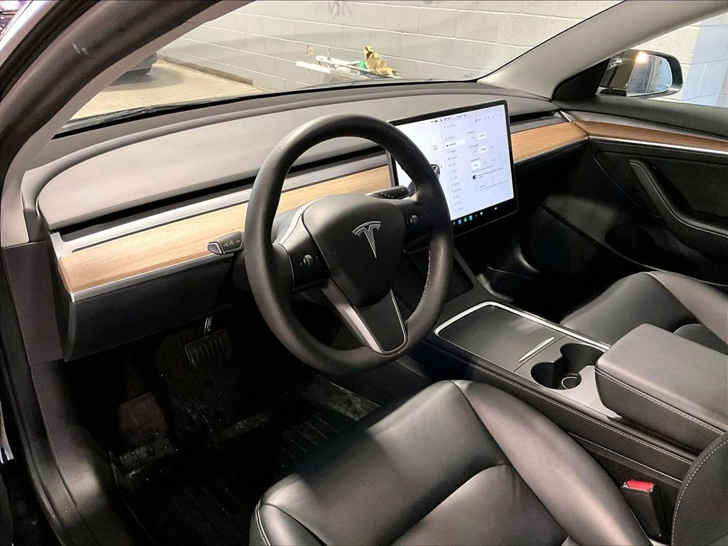 Used 2022 Tesla Model 3 image 4