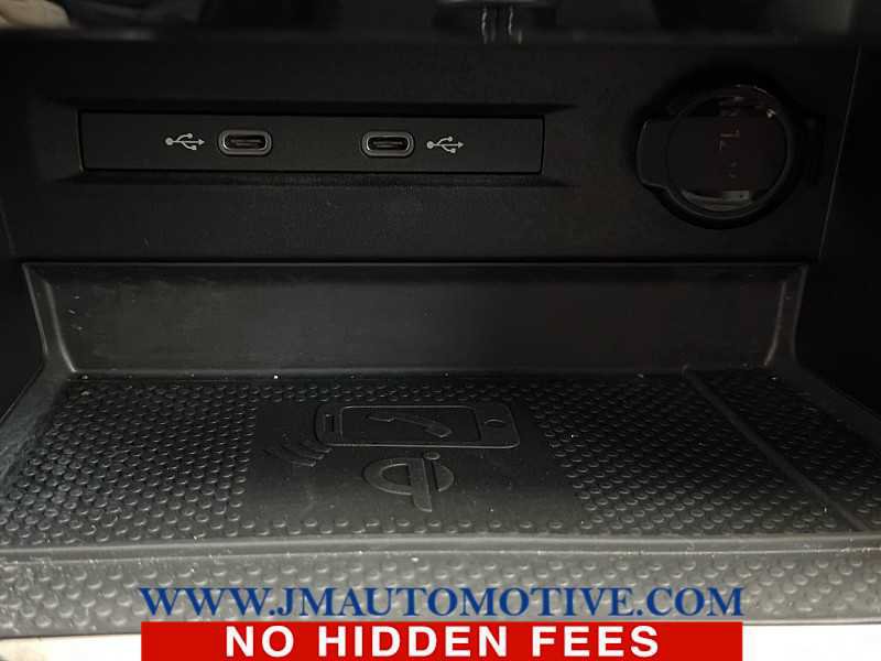 Used 2024 Volkswagen Taos SE AWD/4WD image 40