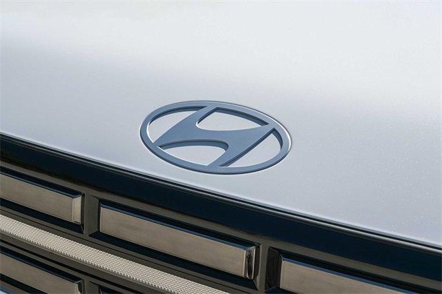 New 2026 Hyundai Santa Fe Limited image 9