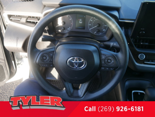 Used 2025 Toyota Corolla LE w/ LE Premium Package FWD image 27