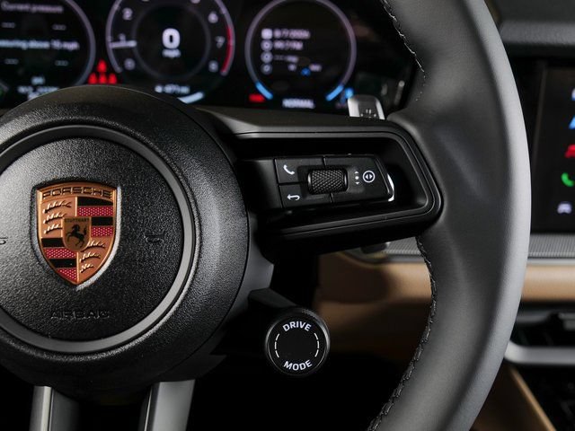 New 2026 Porsche Cayenne AWD/4WD image 22