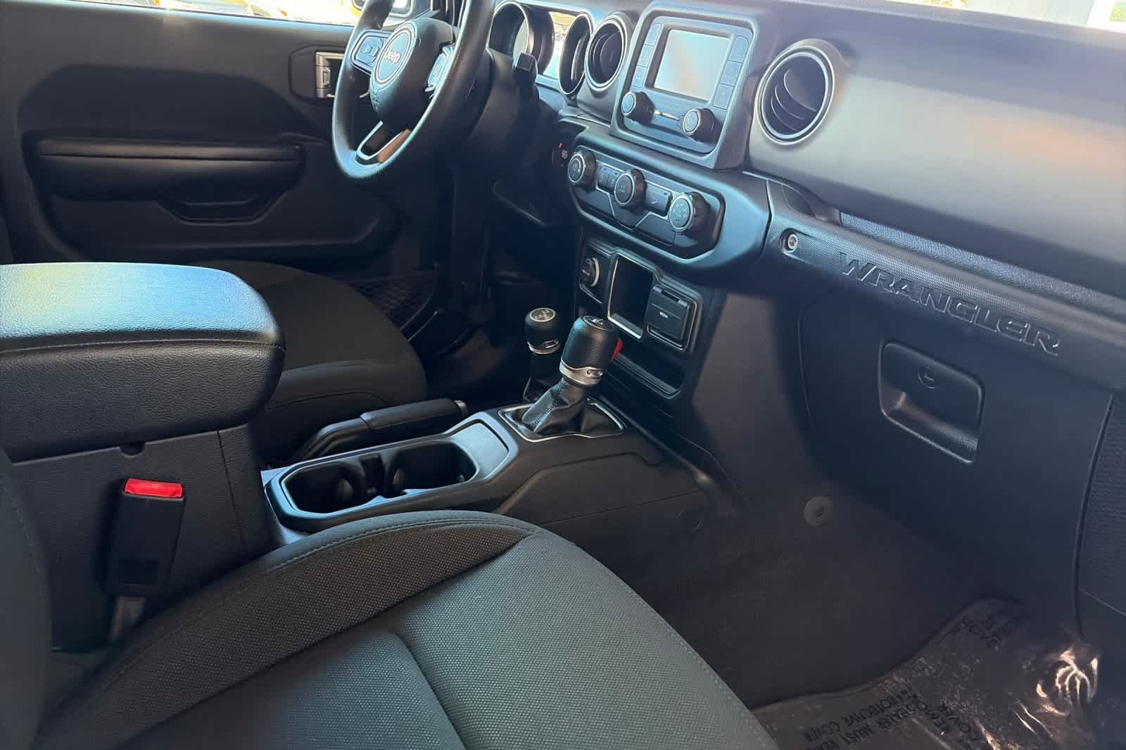 Used 2019 Jeep Wrangler Unlimited Sport AWD/4WD image 17