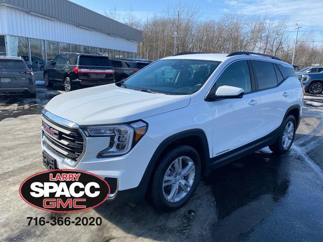 Used 2022 GMC Terrain SLE w/ Driver Convenience Package image 1