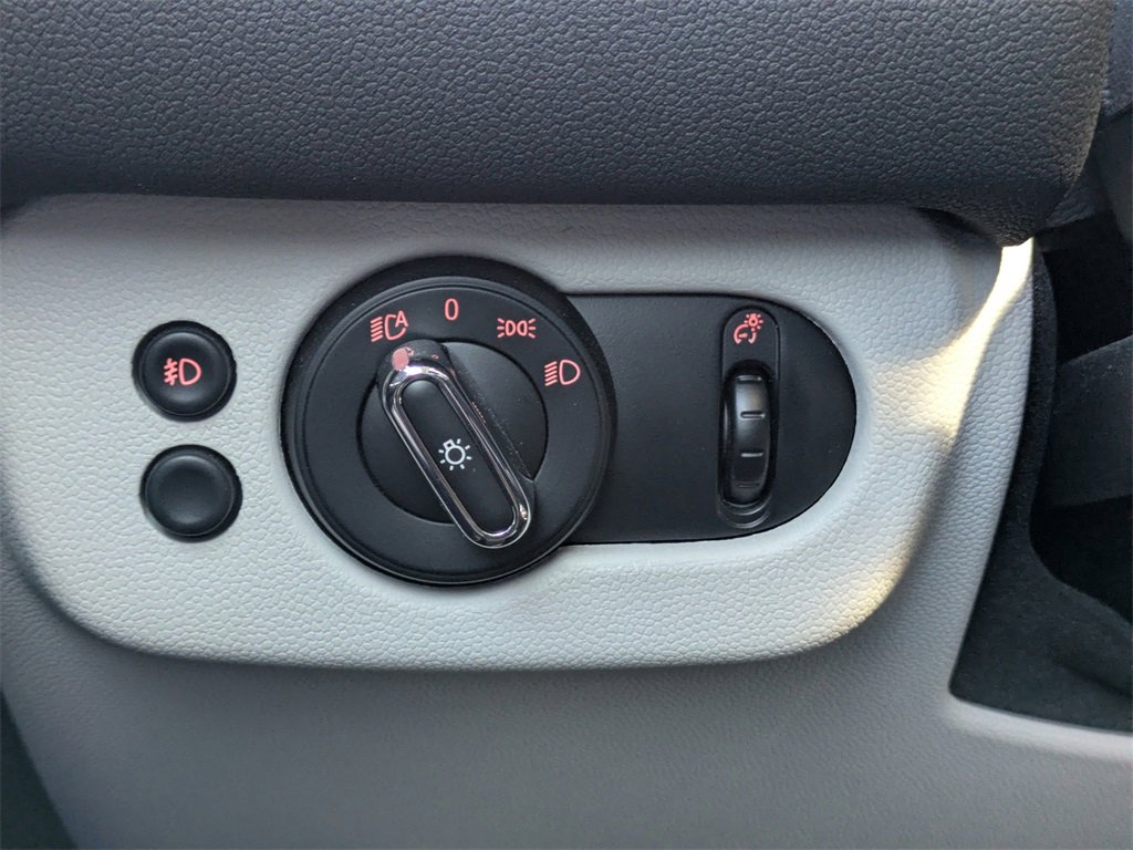 Used 2024 MINI Cooper Clubman S image 33