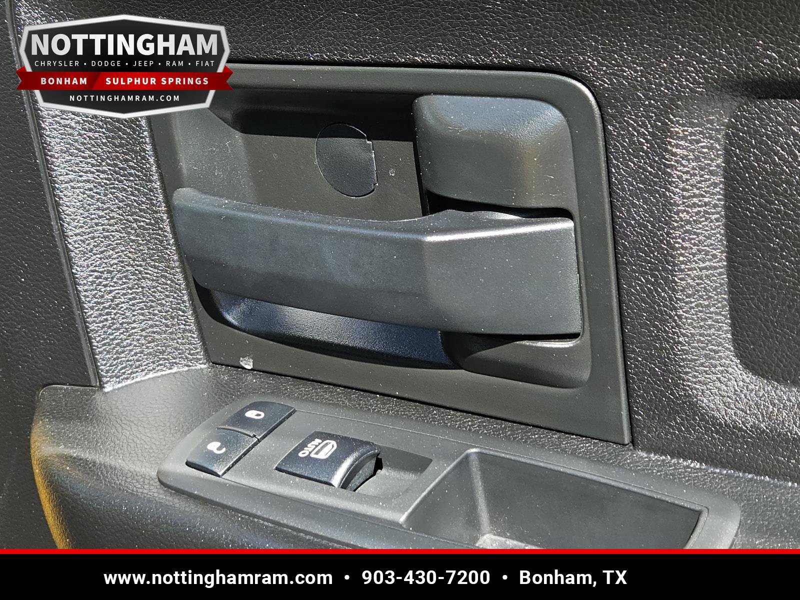 Used 2019 RAM 1500 Express w/ Express Value Package AWD/4WD image 32