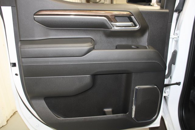 Used 2024 Chevrolet Silverado 1500 RST image 16