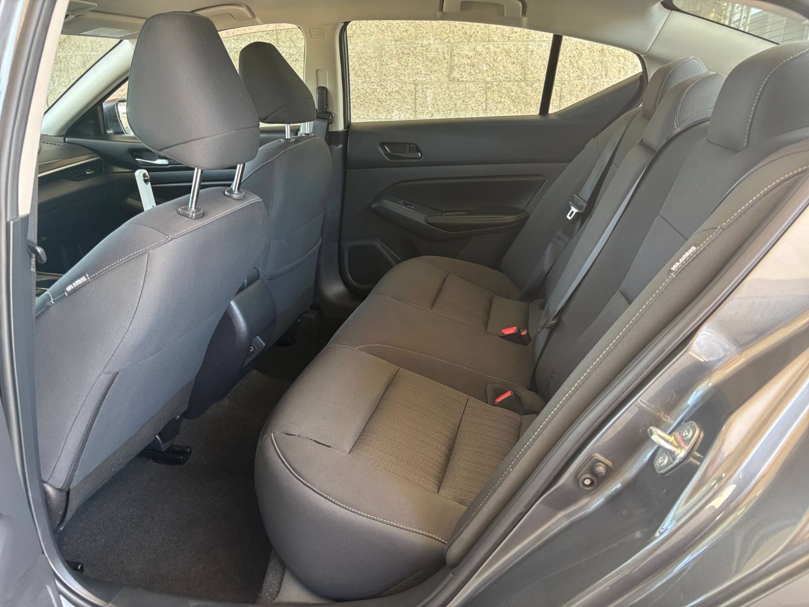 Used 2025 Nissan Altima 2.5 SV FWD image 26