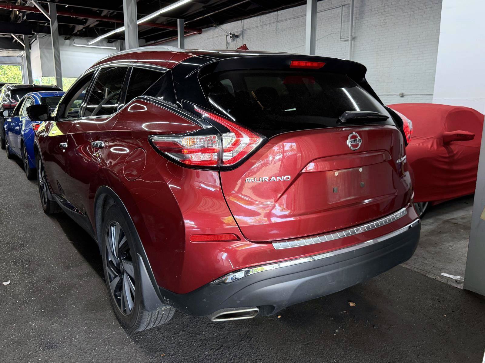 Used 2015 Nissan Murano Platinum w/ Platinum Technology Package AWD/4WD image 3