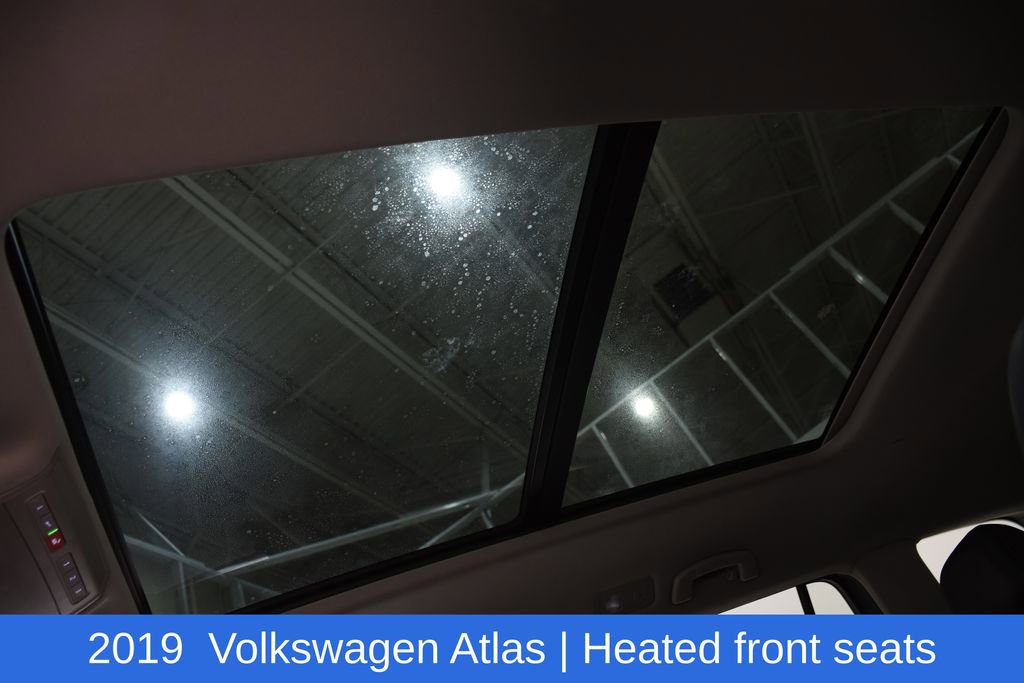 Used 2019 Volkswagen Atlas SE w/ Panoramic Sunroof Package image 23