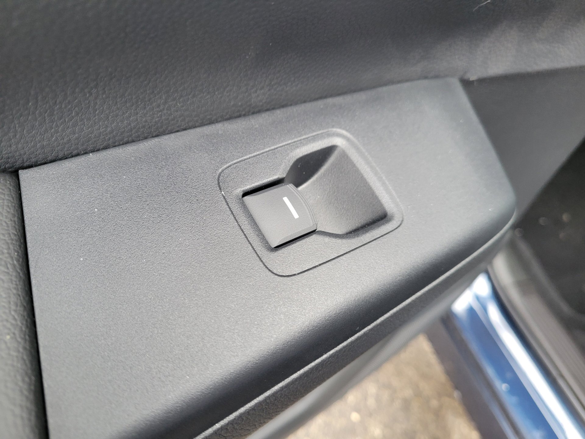 Used 2025 Honda CR-V Sport image 14