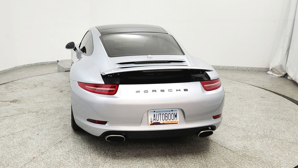 Used 2014 Porsche 911 Carrera RWD image 4